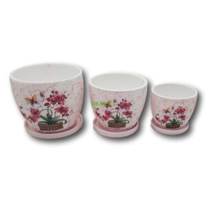 Macetero cerámica fondo rosado con diseño de flores rojas y mariposa, 3 tamaños. - Imagen 1